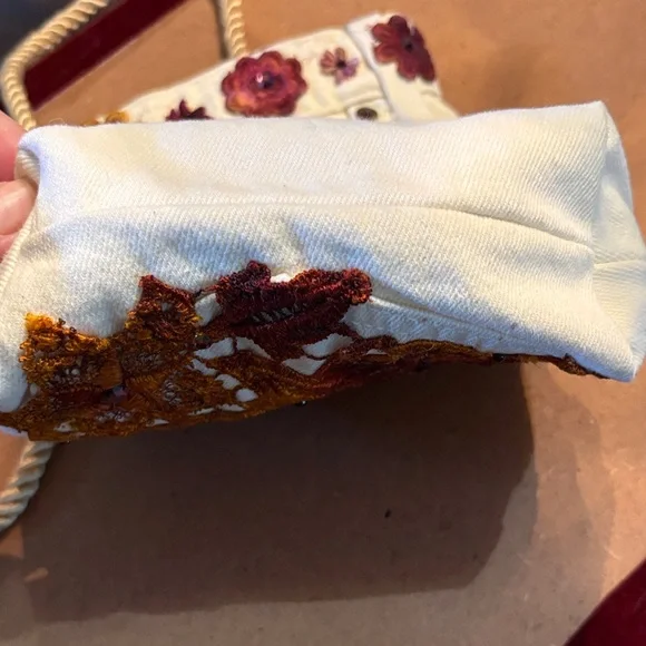 Handmade by Sivia Embroidered Floral and Lace on upcycled denim Shoulder Bag - Picture 3 of 10